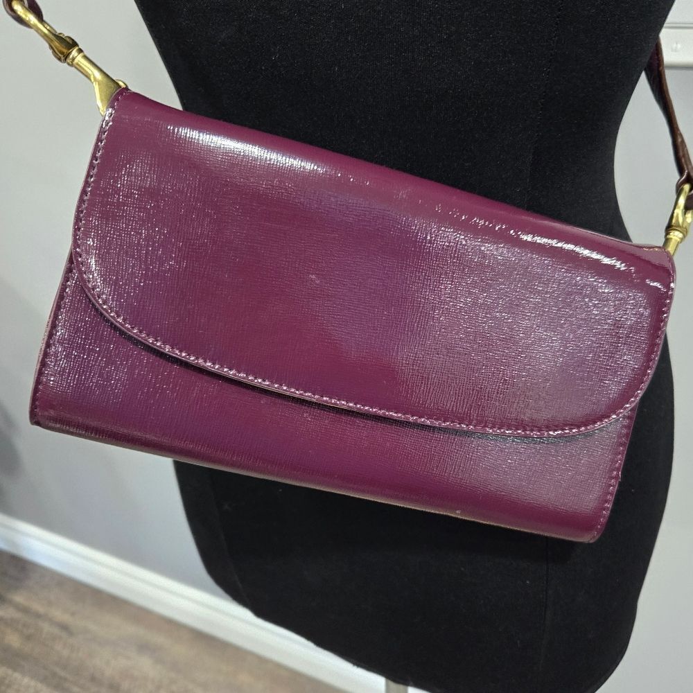 🐢 Nordstrom Curved Day Clutch Burgundy